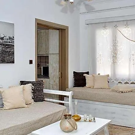 Grandma's Elegant In Naxos Town Hotel 2*